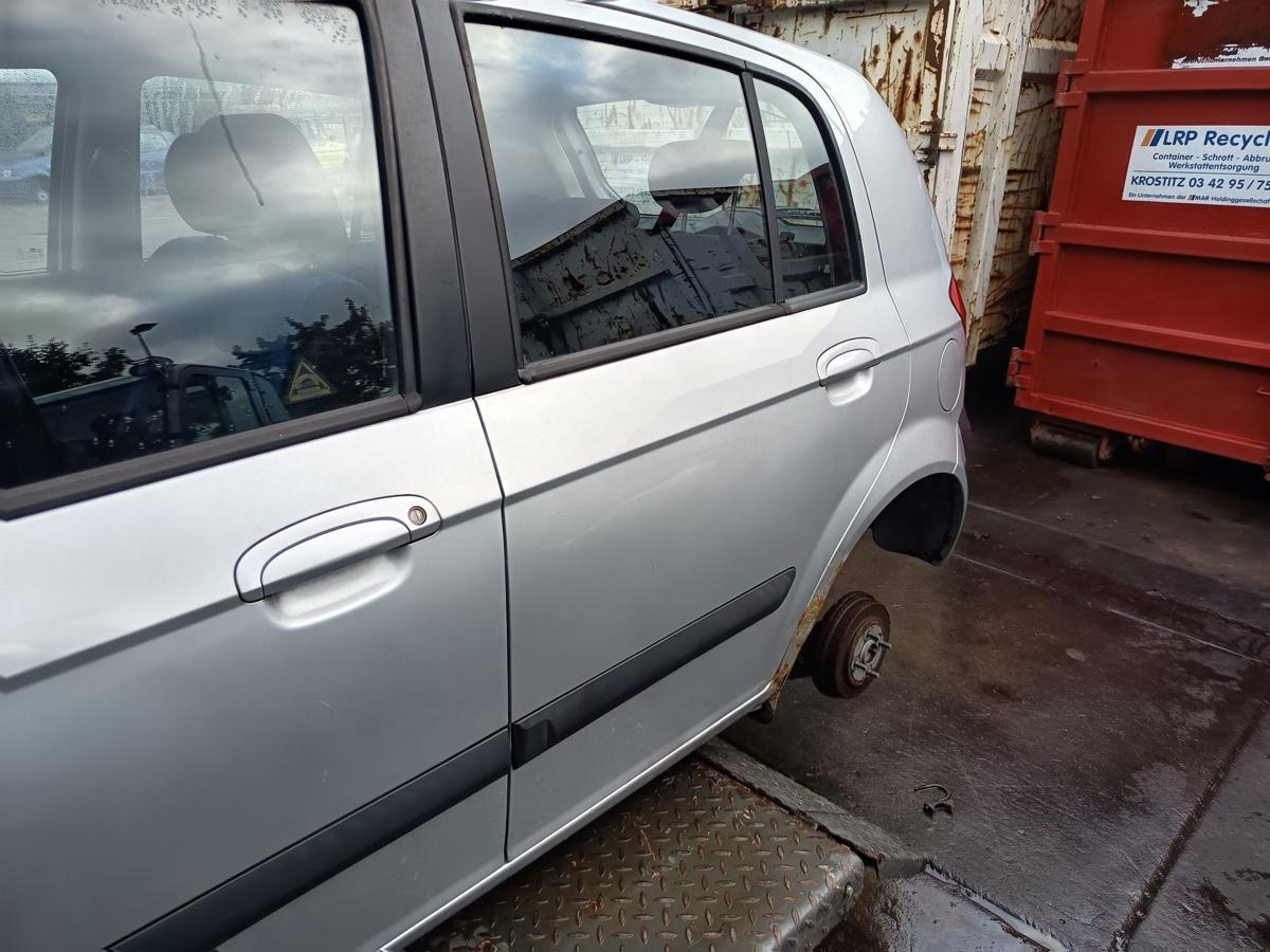 Hyundai Getz original Tür hinten links Fond 5S Space Silver Bj 2006