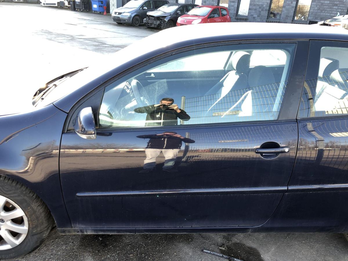 VW Golf 5 V 1K T&uuml;r vorn links Fahrert&uuml;r im Rohbau nur f&uuml;r 3 t&uuml;rer LA5G Perlblau