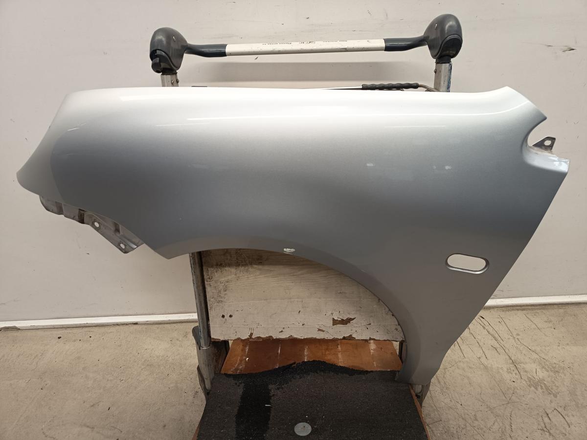 VW Polo 9N original Kotfl&uuml;gel links LA7W Silber Baujahr 2002