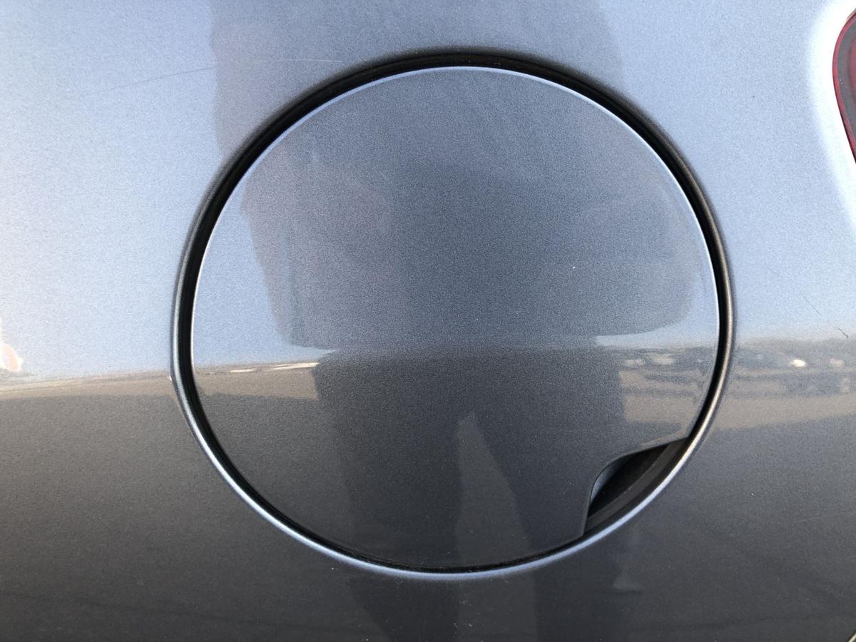 Citroen DS3 Sport Chic Tankklappe Tankdeckel Tankverschluss KTH Thorium Grau