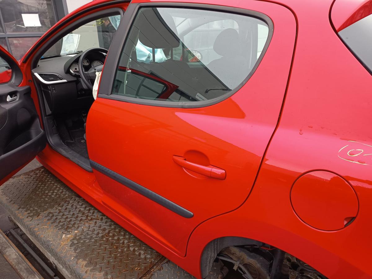 Peugeot 207 original T&uuml;r hinten links Fond 5t&uuml;rer KKN Nevadarot Bj 2010