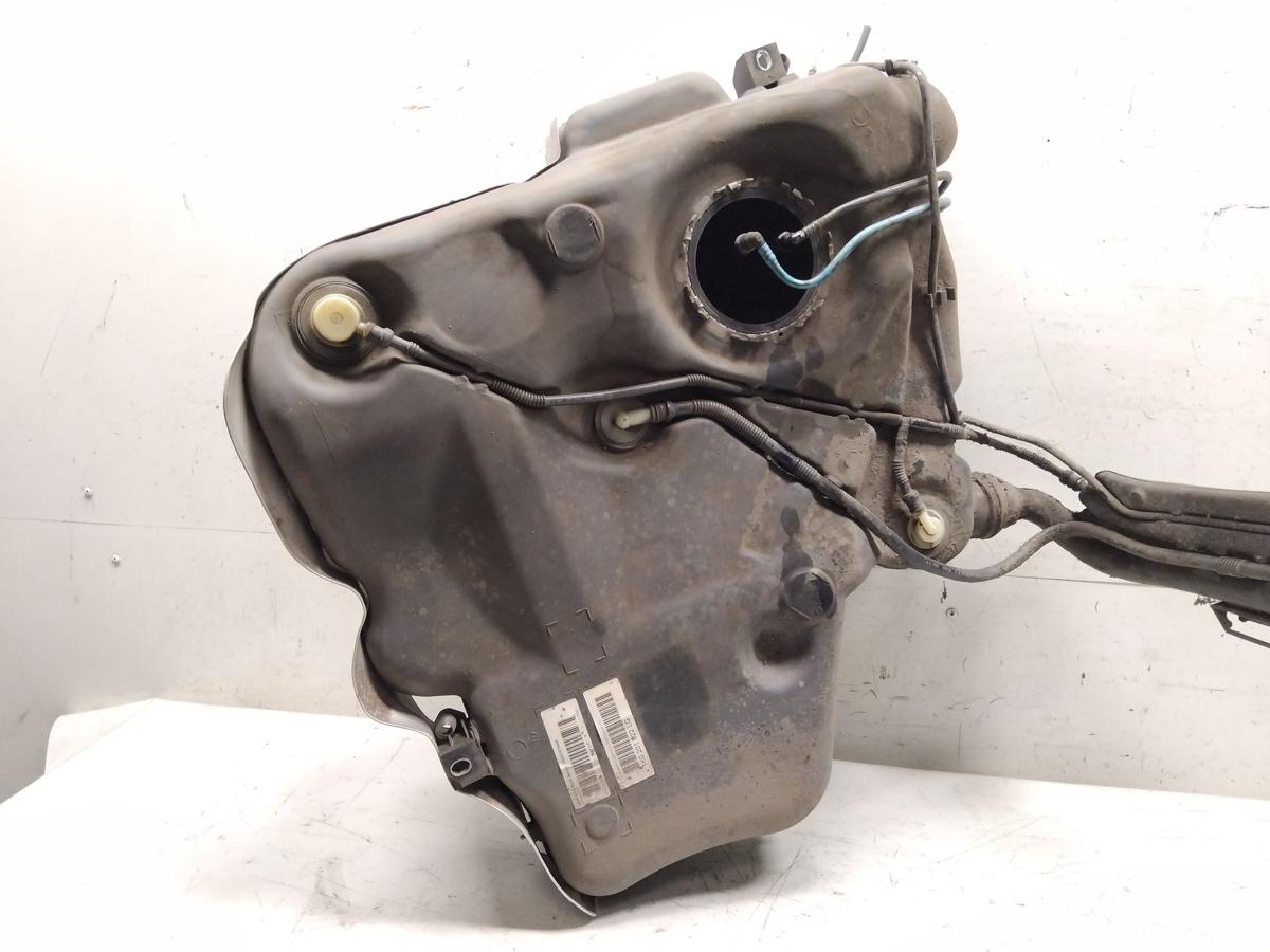 Audi A3 8P Facelift original Kraftstoffbehälter Benzintank 1.4TFSI Bj.2010