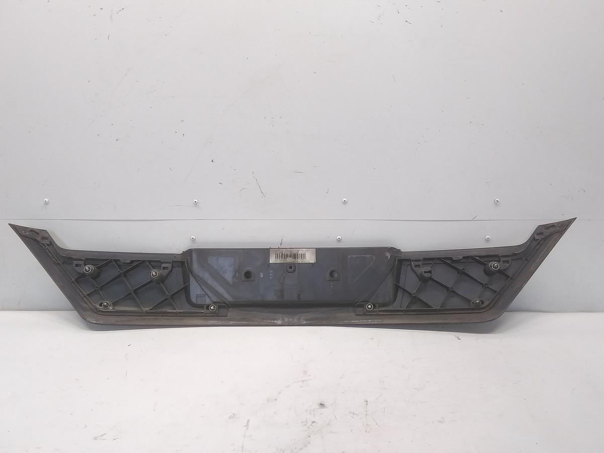 BMW 7er E65 original Blende Heckklappe orientblaumet. Bj.2003