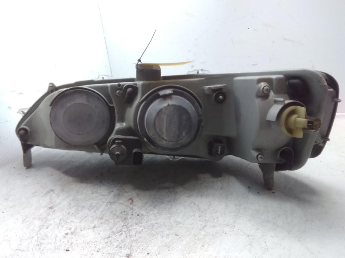 Honda Accord CG9 Scheinwerfer vorn rechts Halogen mit LWR Zubehör Bj.1999