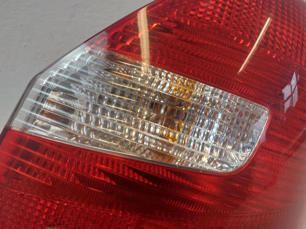 Skoda Fabia 5J R&uuml;ckleuchte rechts R&uuml;cklicht Heckleuchte 5 t&uuml;rer Schlusslicht