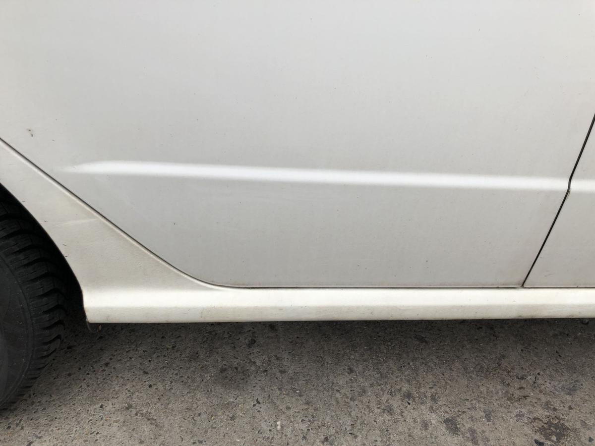 Skoda Fabia 6Y Praktik T&uuml;r hinten rechts Fondt&uuml;r LF9E Candywei&szlig; ohne Scheiben