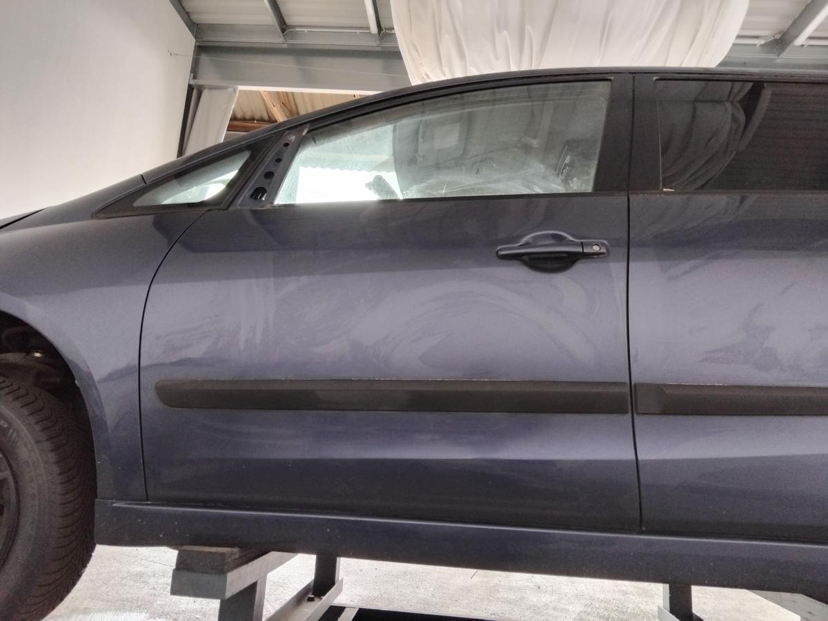 Mitsubishi Grandis Tür vorn links Fahrertür T65 deepblue perl. BJ2004