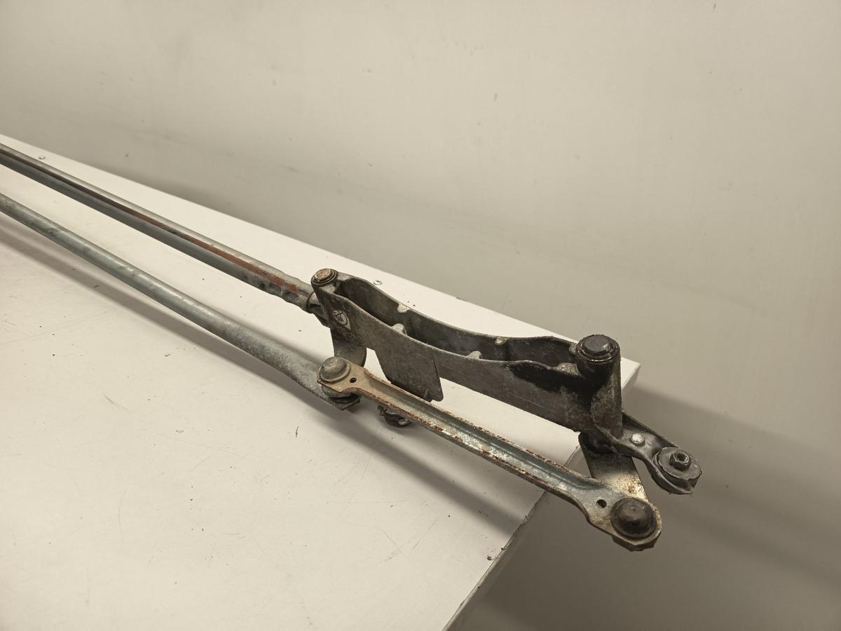 Renault Espace IV 4 Bj 2010 original Wischermotor vorn mit Gestänge