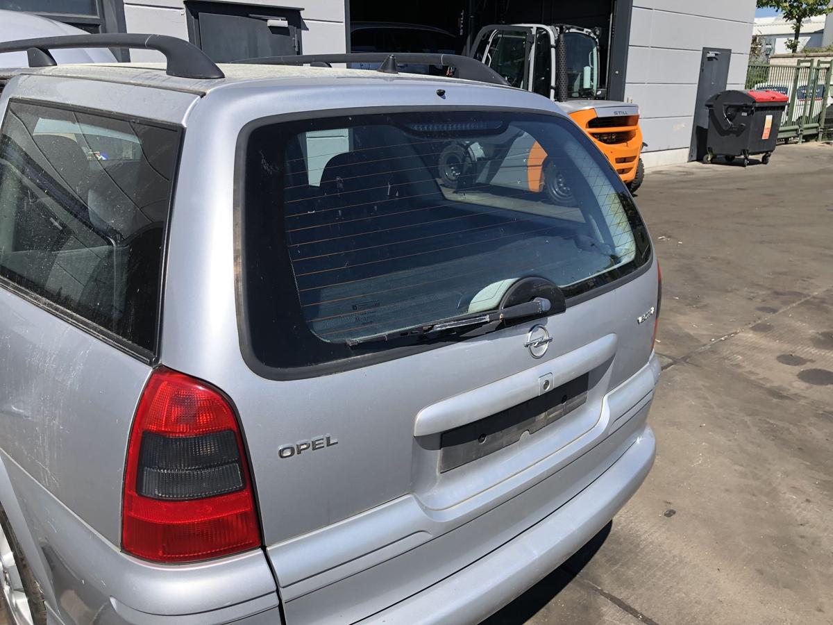 Opel Vectra B Caravan original Heckklappe mit Scheibe L147 Starsilber Bj 2001