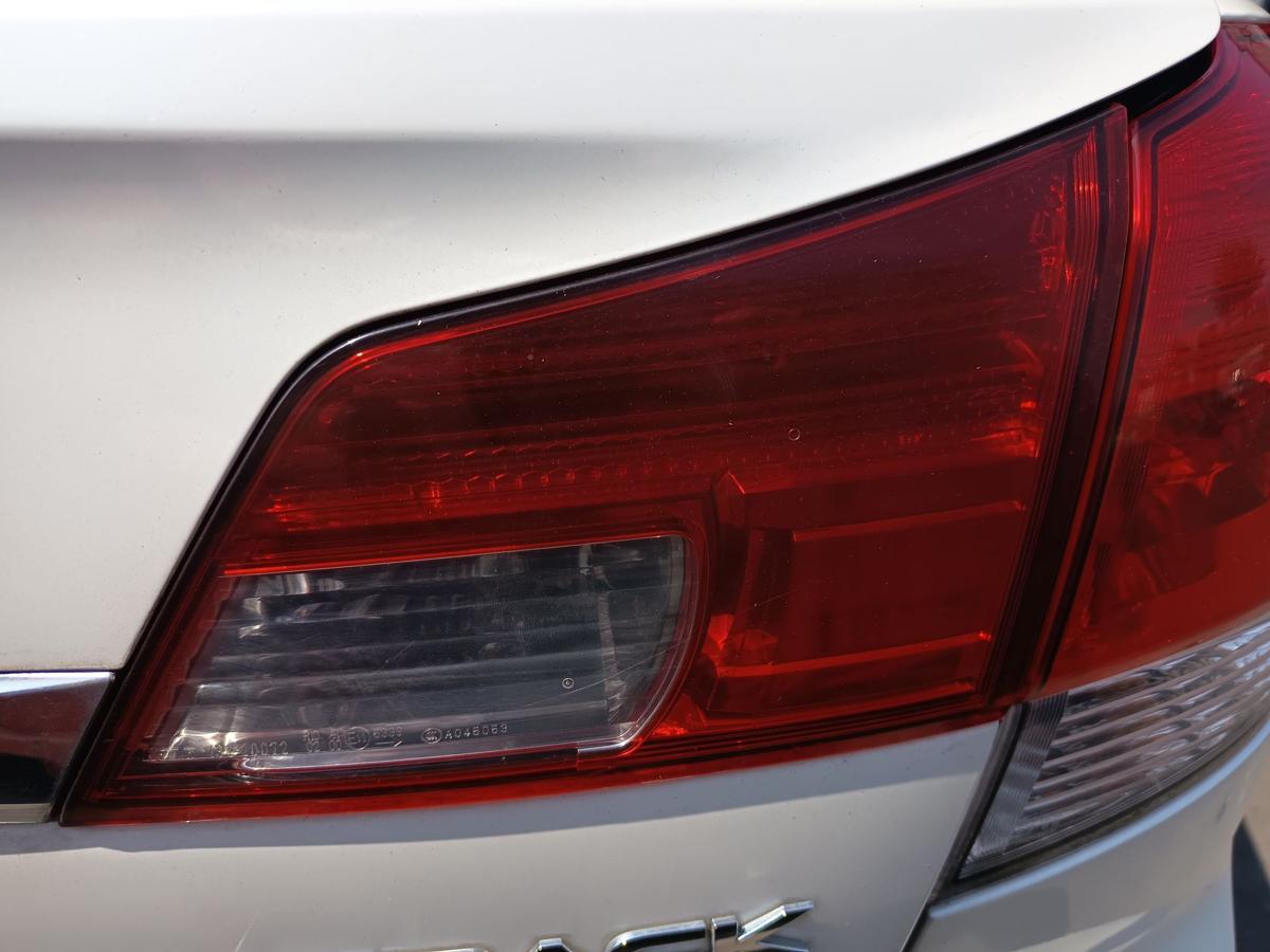 Subaru Legacy V Kombi original R&uuml;ckleuchte rechts innen Baujahr 2009