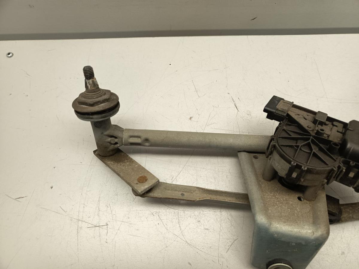 Peugeot 206+ original Wischermotor vorne mit Gest&auml;nge Baujahr 2010