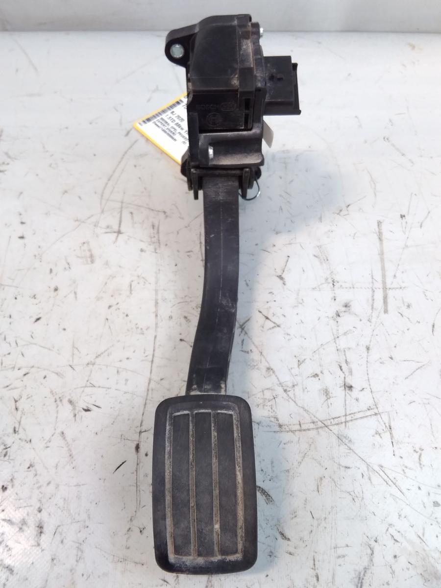 Opel Vivaro C original elektronisches Gaspedal 1.5TD 88kw 9674829780 Bj.2020