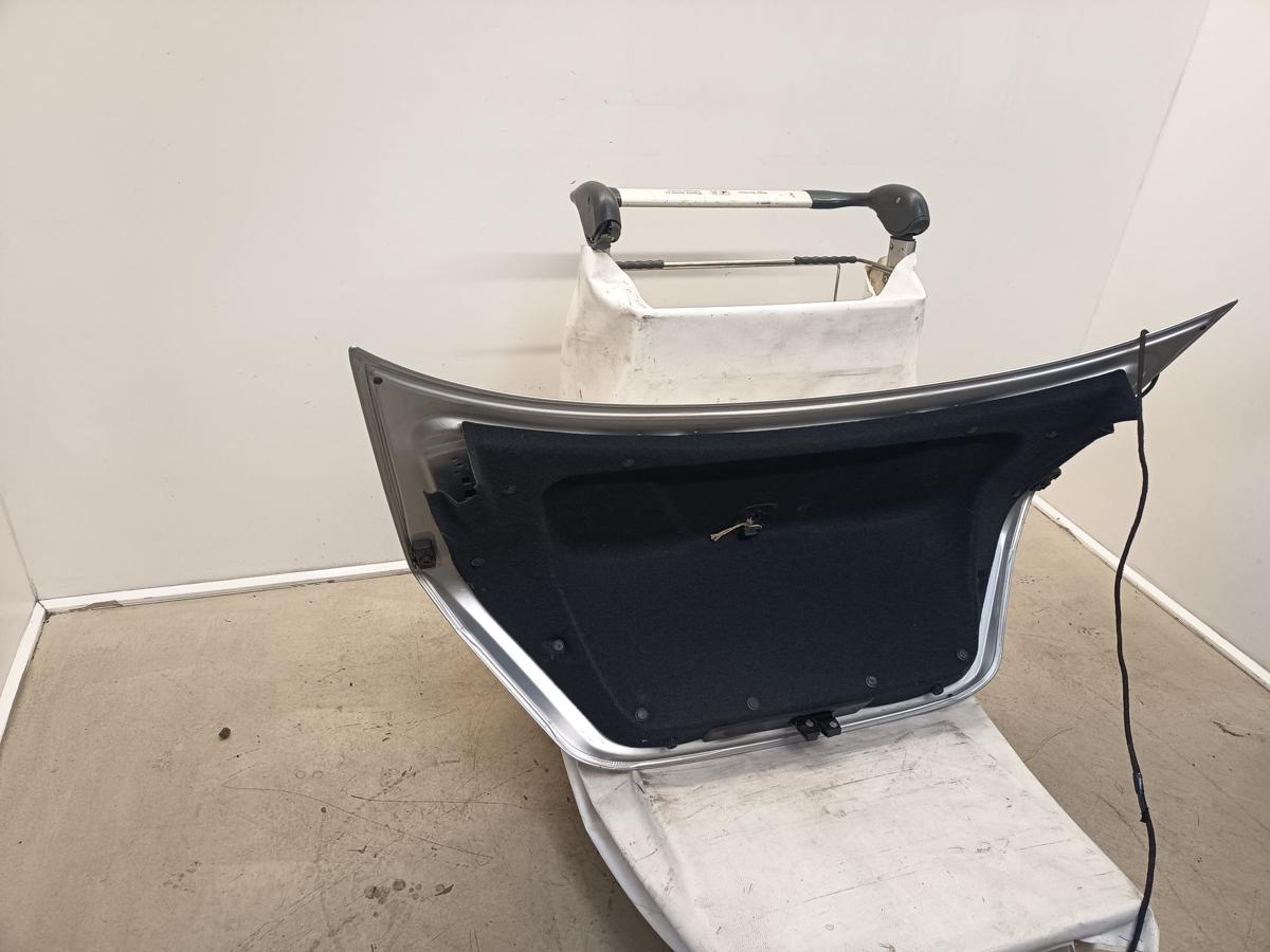 Mercedes W203/C180 Limousine orig Heckklappe Heckdeckel 744 Silber Bj 2003