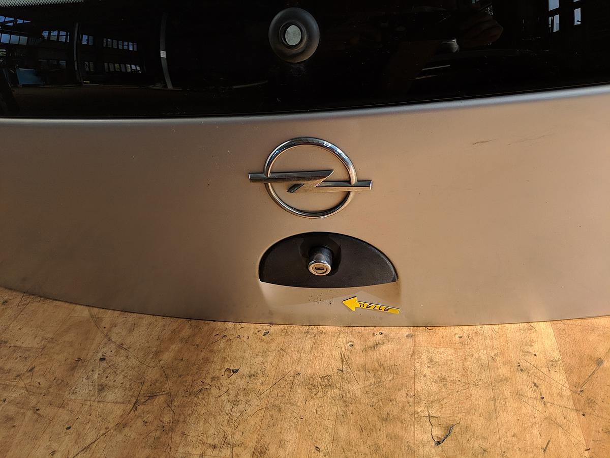 Opel Corsa C Bj.00-06 Heckklappe Klappe Deckel hinten Z157 Starsilber Met