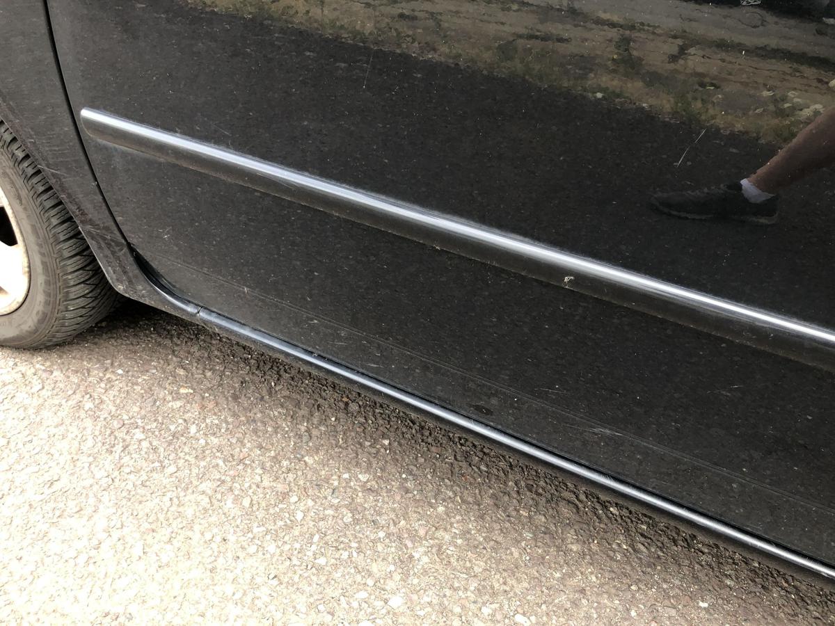 VW Lupo 6X T&uuml;r vorn links Fahrert&uuml;r Rohbau L041 Brillantschwarz f&uuml;r man. FH