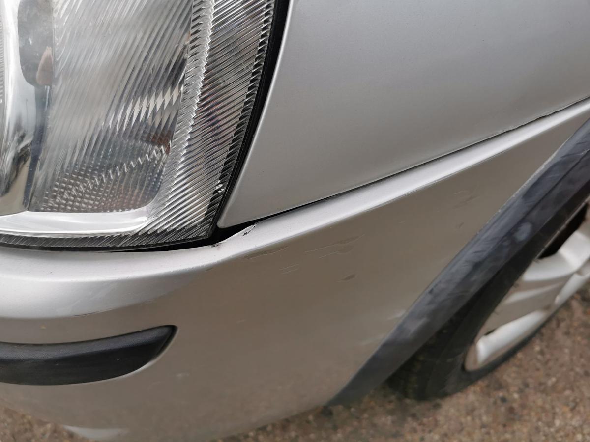 Opel Corsa C Stossf&auml;nger Stossstange Bumper vorn Z157 Starsilber III Met ab 04