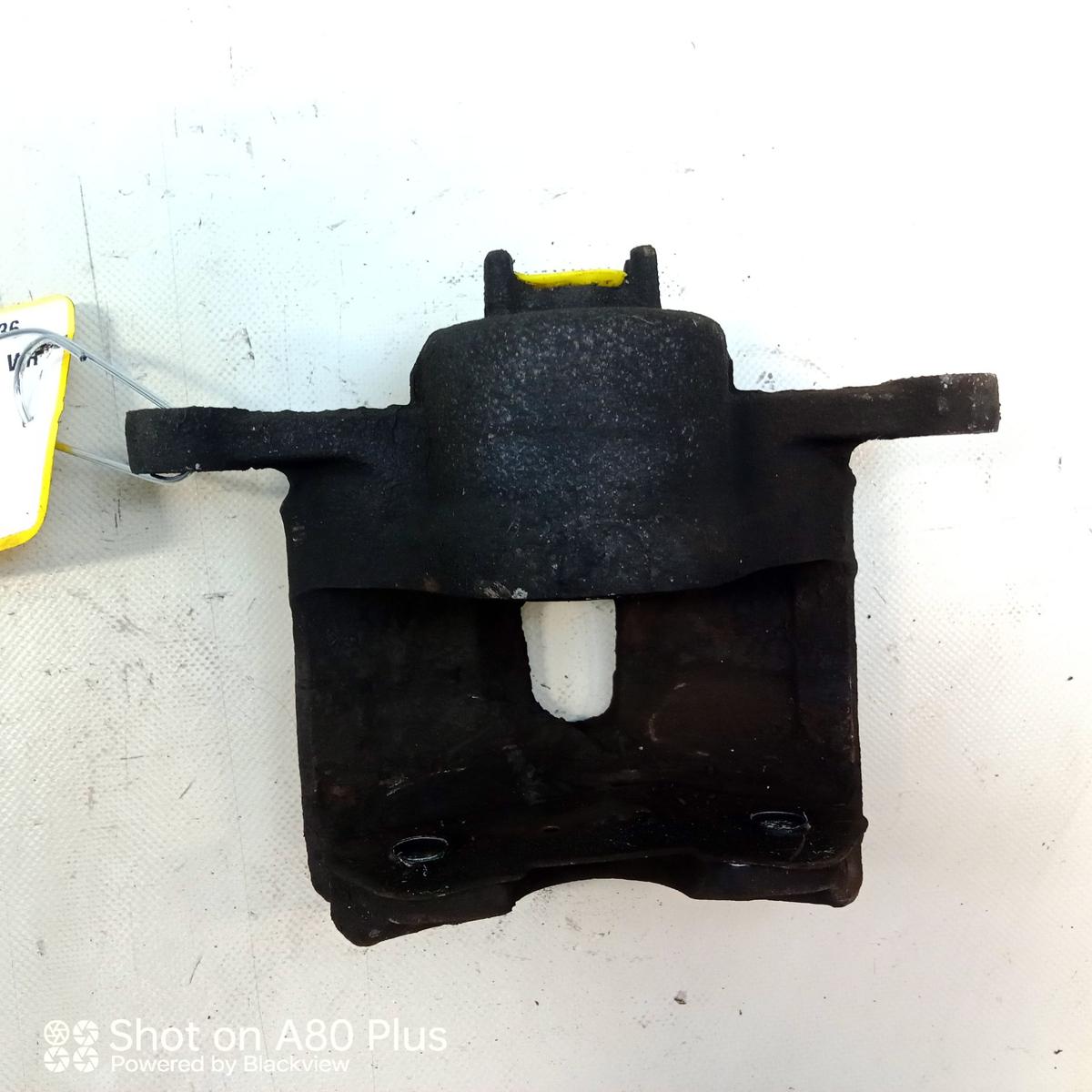 Hyundai i10 III AC3 original Bremssattel Vorderachse rechts 35507km Bj.2021
