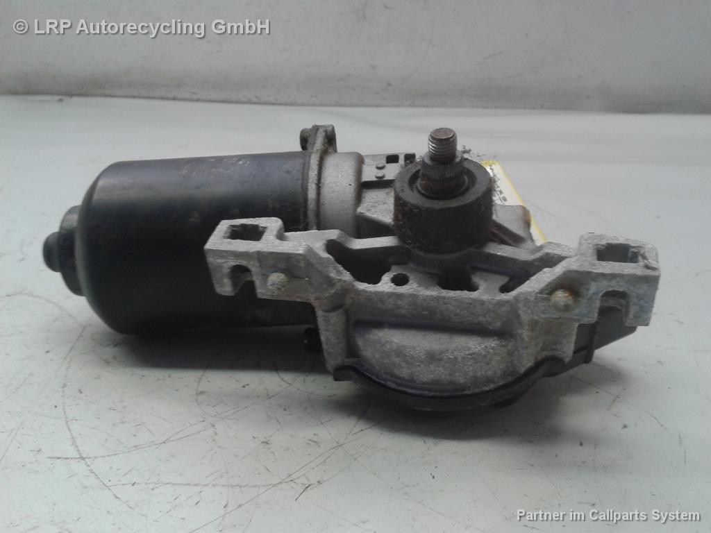 Kia Cerato FE BJ2004 Wischermotor vorn 981102F000 Denso 035417760