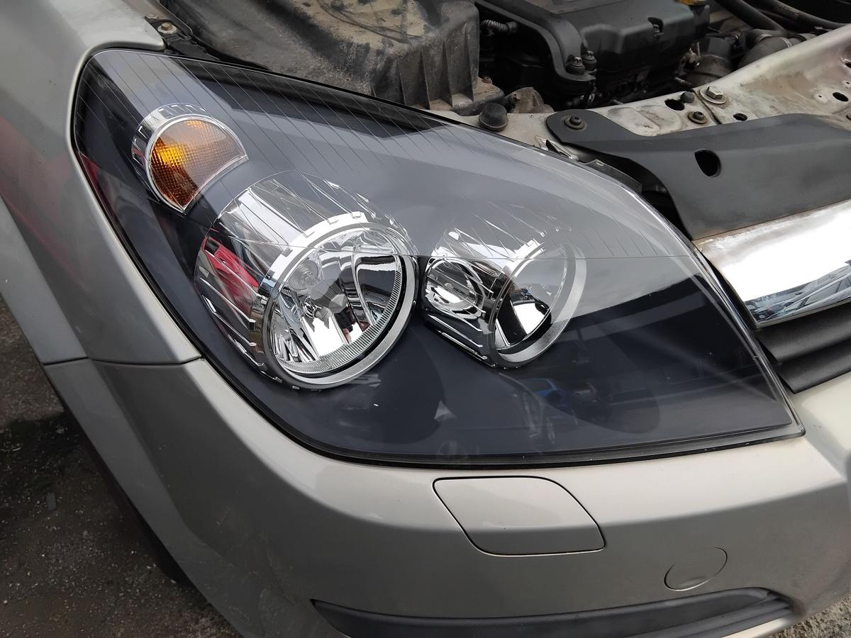 Opel Astra H original Scheinwerfer rechts schwarz Hella mit LWR BJ2007