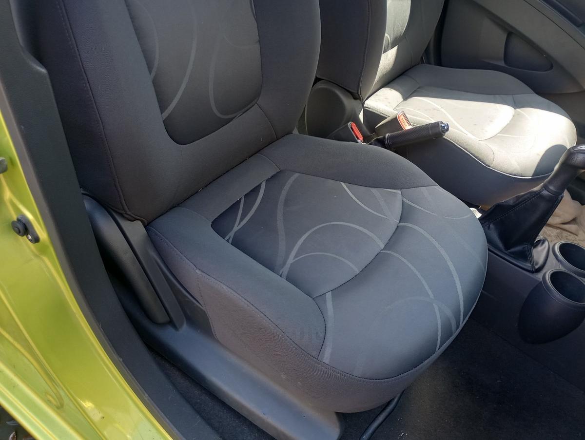 Chevrolet Spark M300 orig Sitz vorn rechts Sitzheizung Beifahrersitz Bj 2010