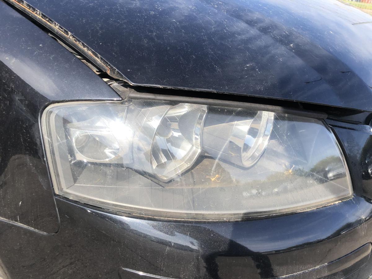 Audi A3 8P bis 2005 Scheinwerfer rechts Frontscheinwerfer Halogen OEM