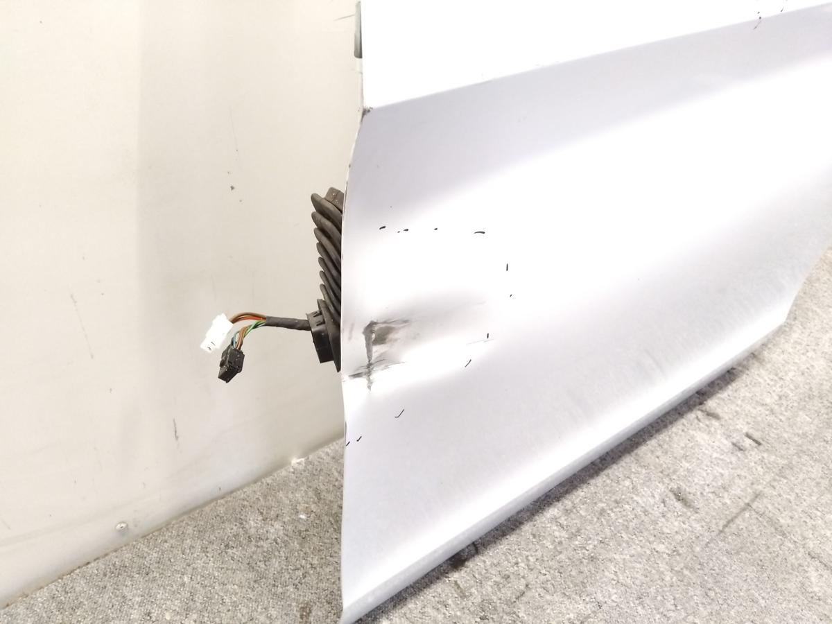 Mercedes Vito 447 original T&uuml;r vorn links Fahrert&uuml;r besch&auml;digt Bj.2014