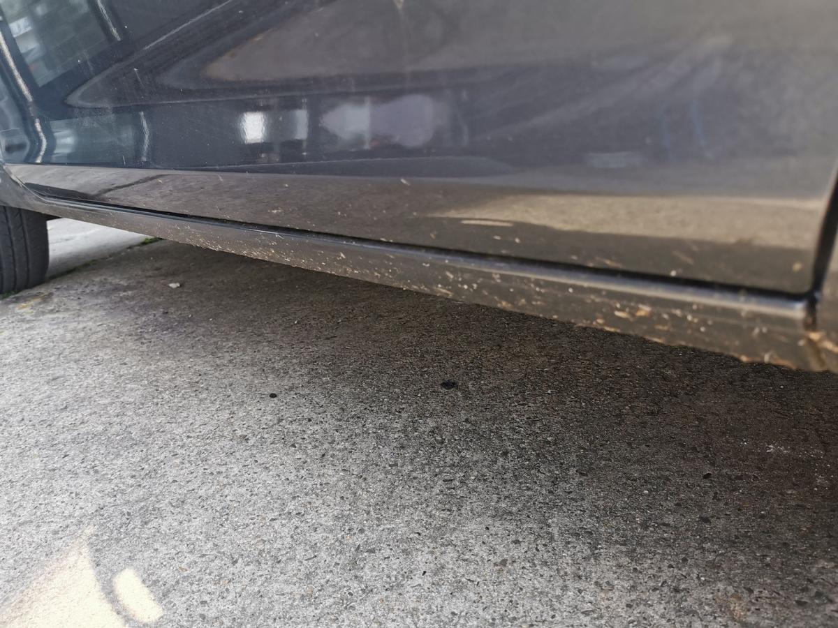 Opel Corsa D Beifahrertür Tür Autotür Rohbau vorn rechts Z177 Karbongraumet 3trg