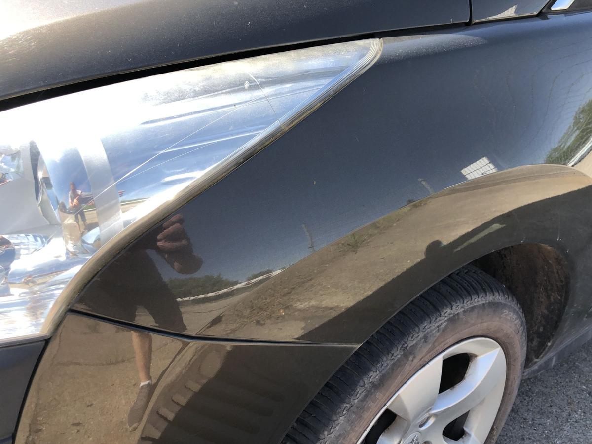Peugeot 3008 I Typ 0U Kotflügel vorn links Fahrerseite Plastik KDK Hickory Braun