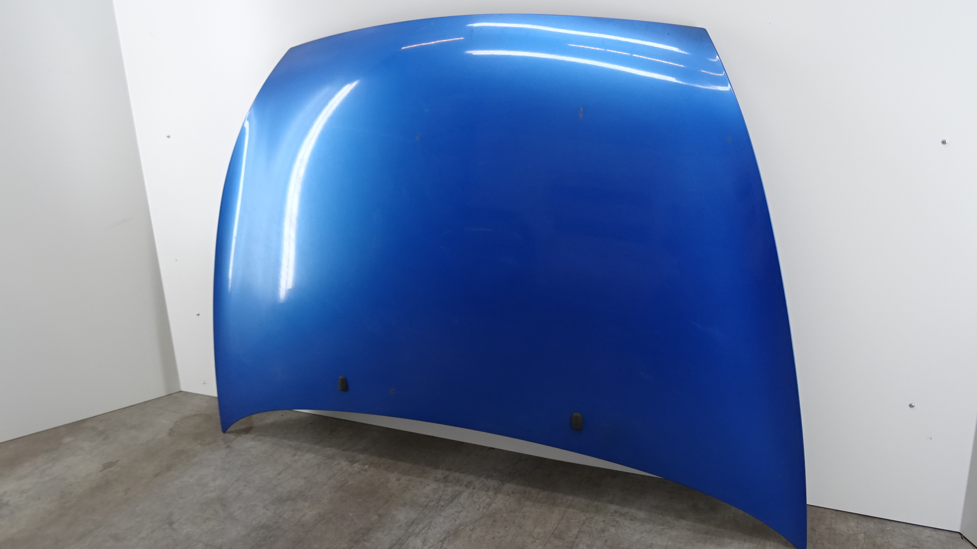 Ford KA RBT BJ2004 Motorhaube Farbe blau mit Reinigungsdüsen