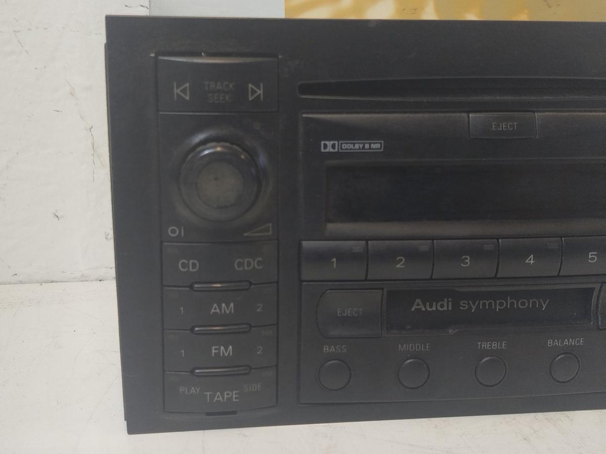 Audi A3 8L Radio Autoradio Symphony nur für Doppeldin mit Code Cassette CD