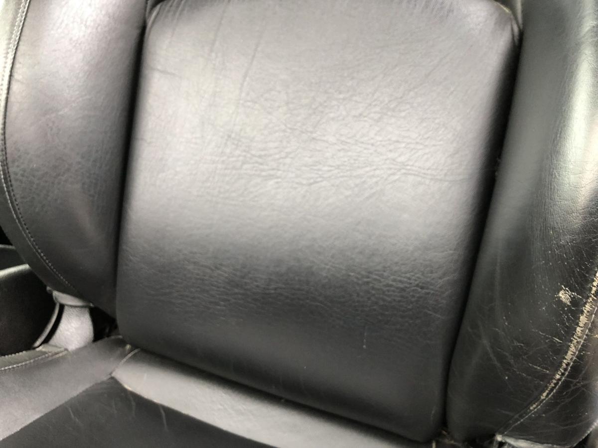 Peugeot 206CC Typ 2D Sitz vorn links Fahrersitz Leder schwarz Ledersitz