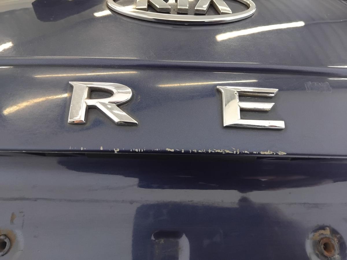 Kia Carens II Heckklappe 1C Imperial Blue Metallic mit Heckscheibe BJ2002 Mangel