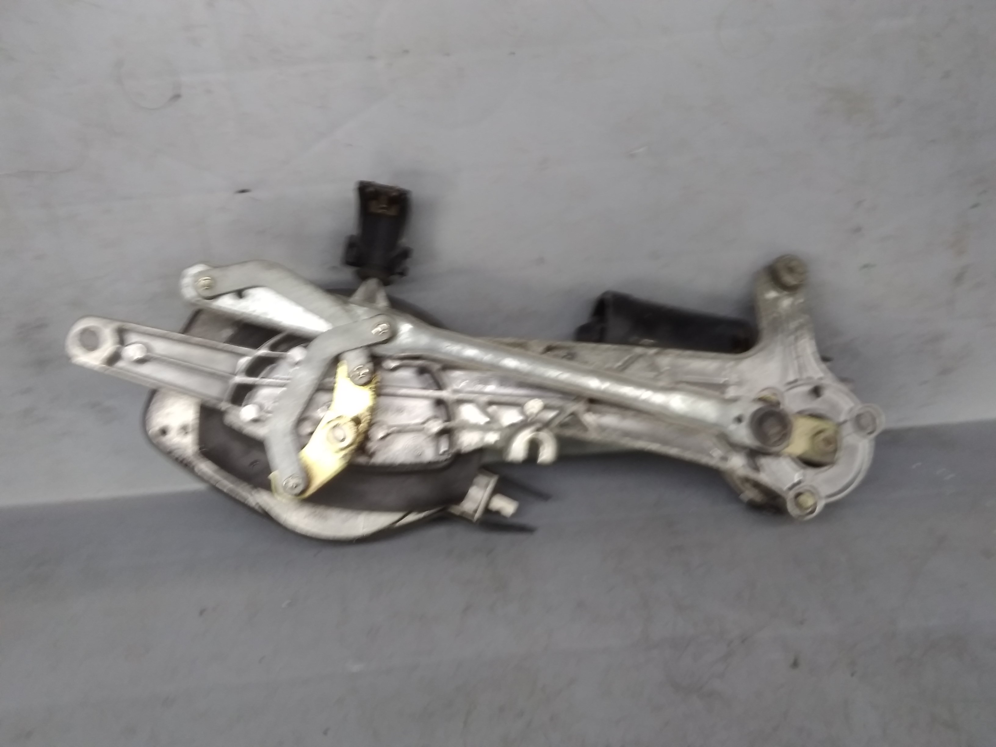 Mercedes Benz CLK 208 Bj 1997-1999 original Wischermotor mit Gestänge