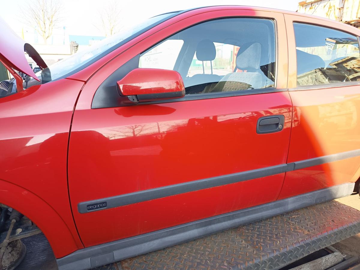 Opel Astra G 5 T&uuml;rer original T&uuml;r vorne links Y547 Magmarot Baujahr 1998