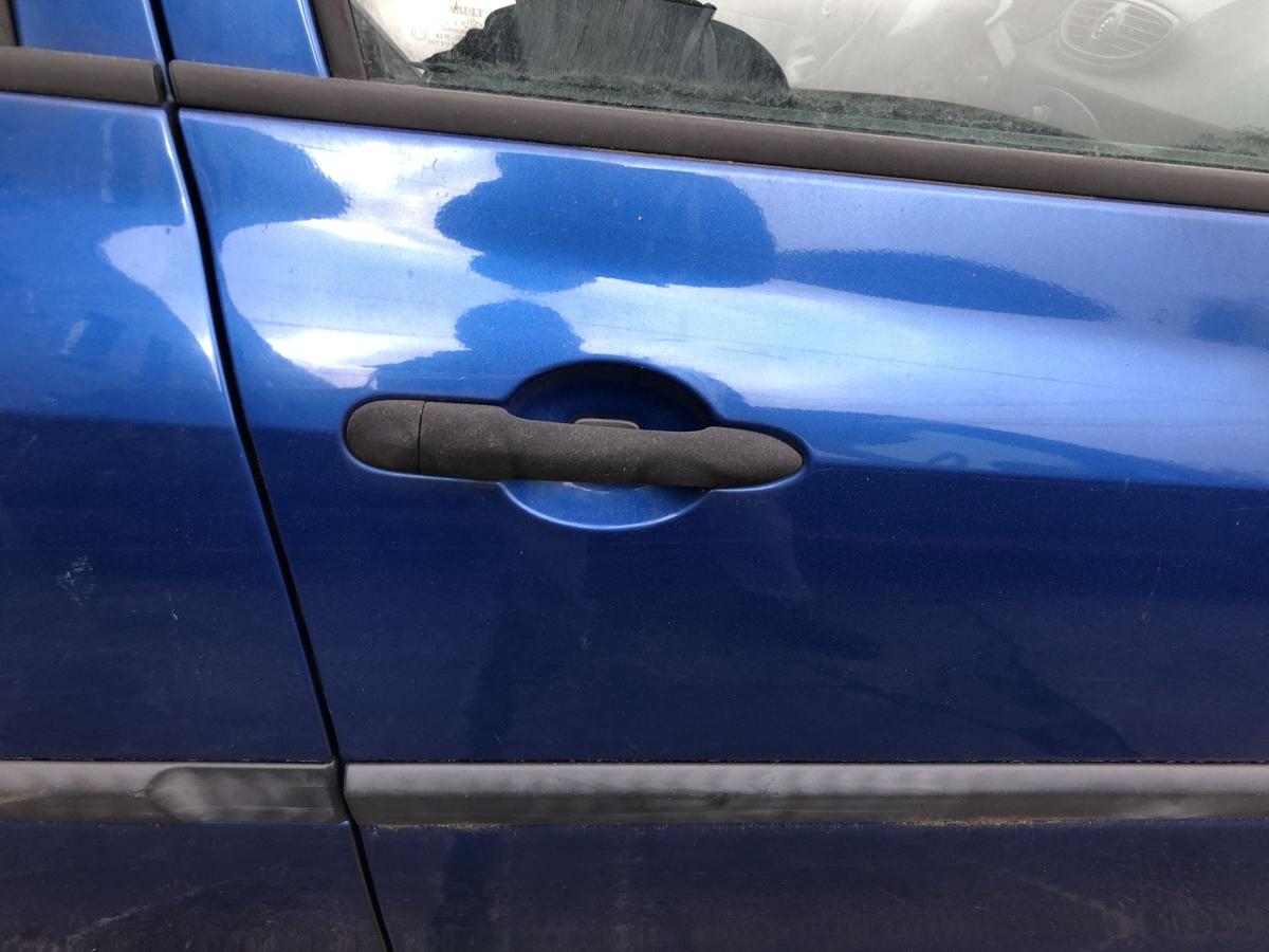 Renault Clio 3 Typ BR T&uuml;r vorn rechts Beifahrert&uuml;r im Rohbau TERNA Blue 5-t&uuml;rig
