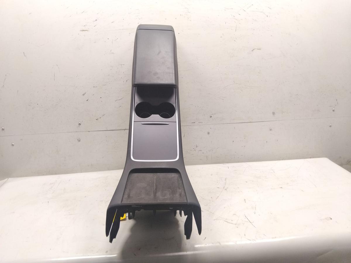 Tesla Model Y original Mittelkonsole Tunnelverkleidung mit Mittelarmlehne BJ2023