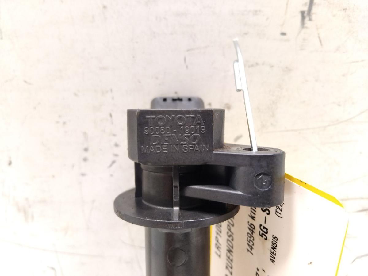 Toyota Avensis T22 original Z&uuml;ndspule Kerzenstecker 9008019019 DENSO BJ2002