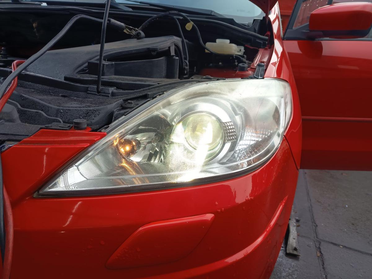 Mazda 5 CR orig Scheinwerfer links Xenon Front rot Bj 2009