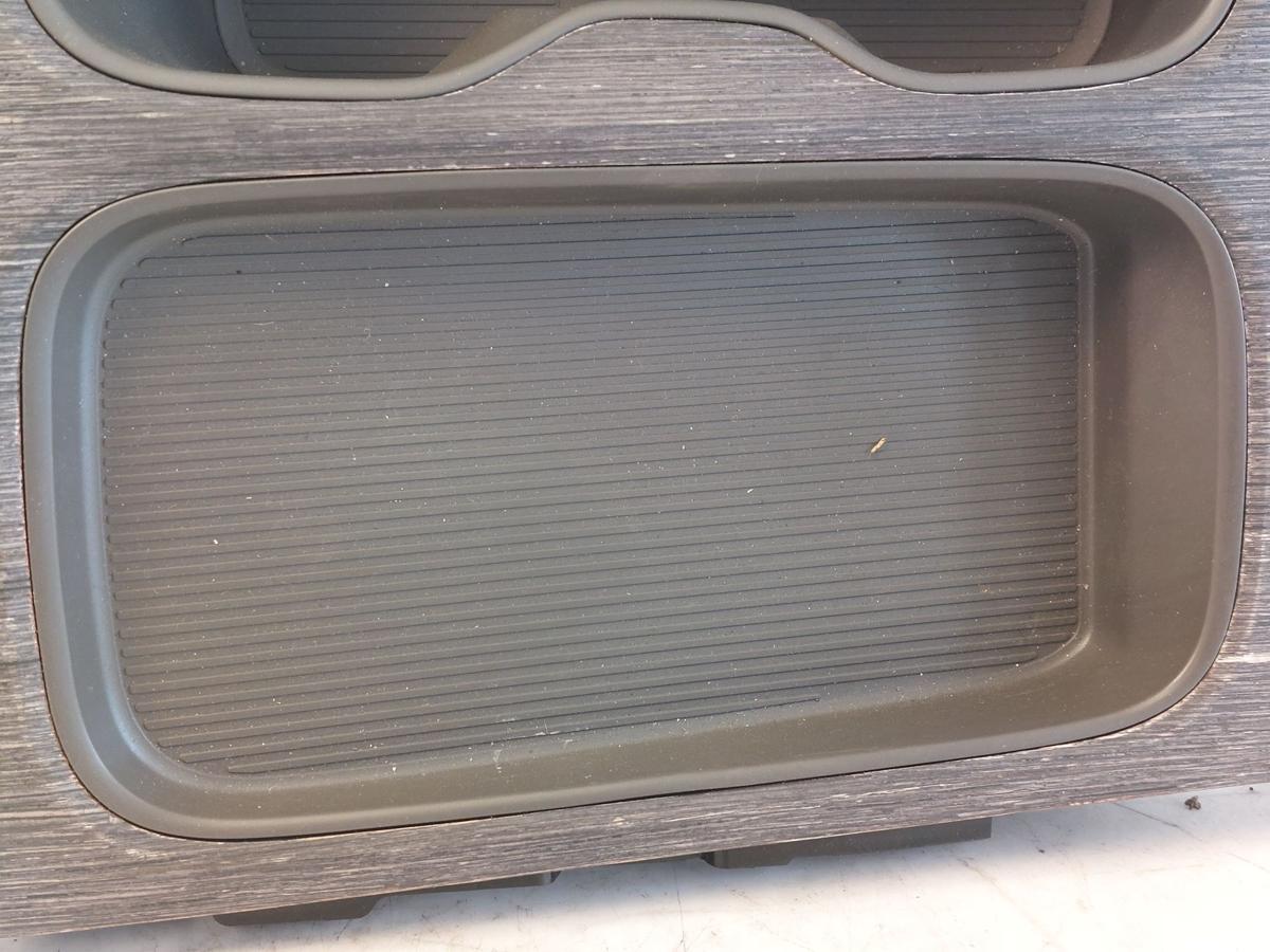 NIO ET7 Elektro Verkleidung Cupholder Wählhebel Pad Wireless Charger OEM Dekor