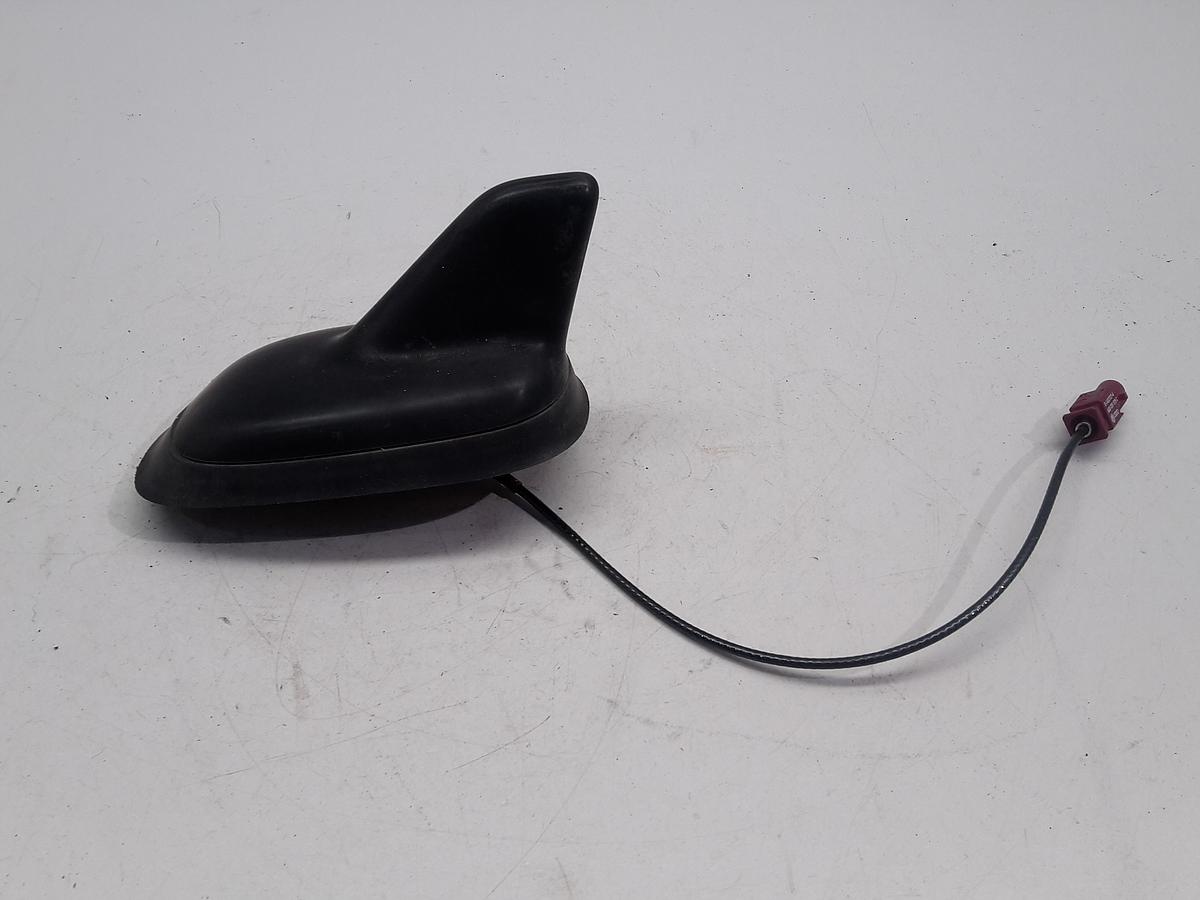 VW Passat 3C Variant org Antenne Dachantenne Antennensockel Bj 2007