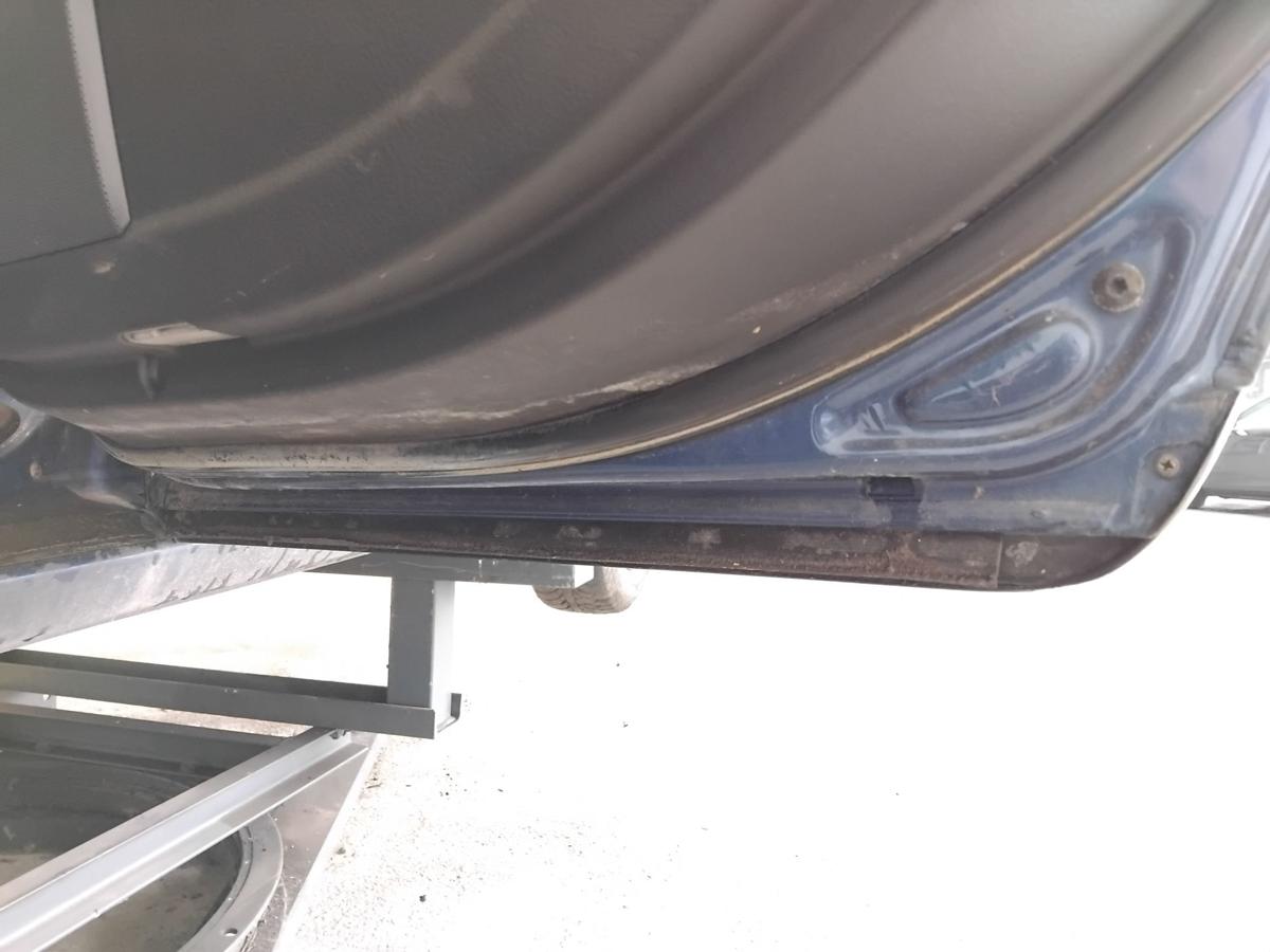 Audi A4 8E B6 Avant Tür hinten rechts LZ5C Mauritiusblaumetallic BJ2003 Kombi