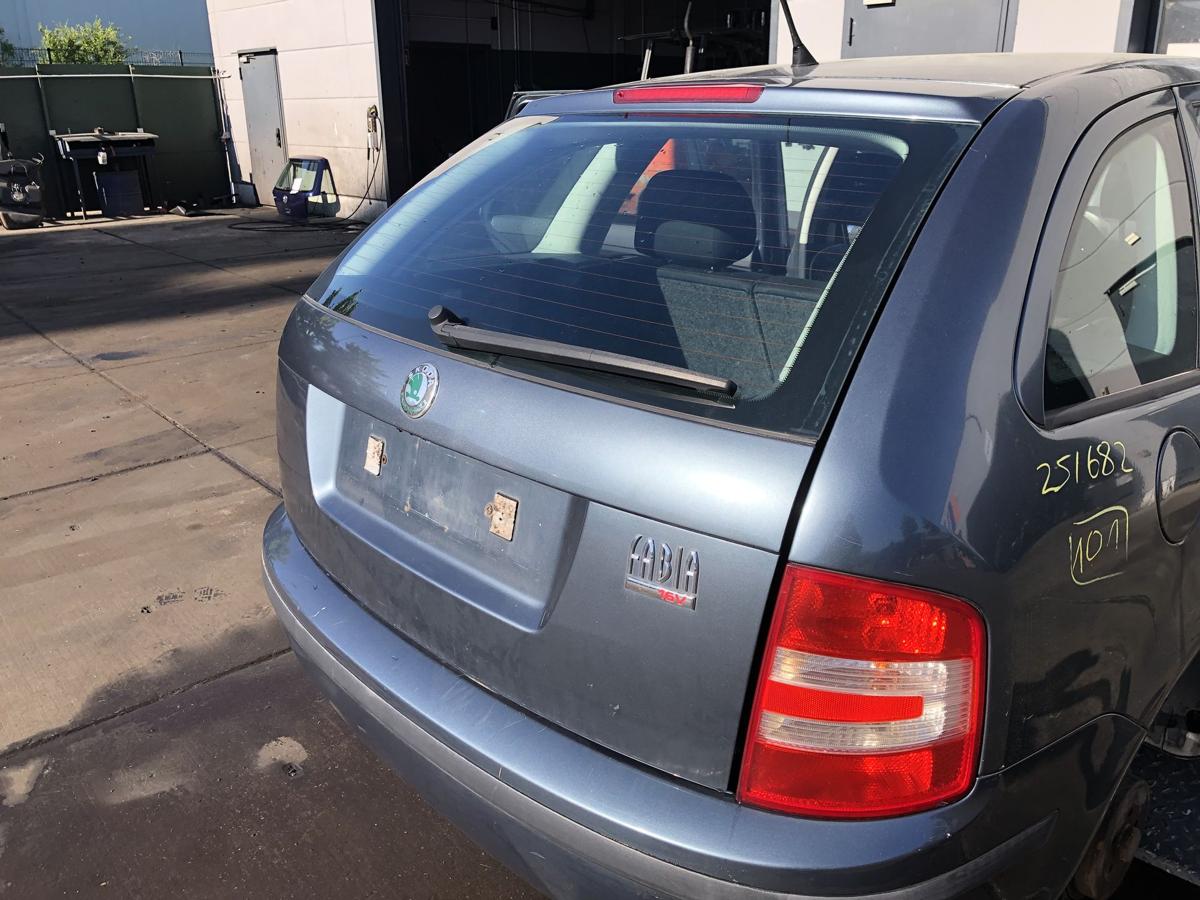 Skoda Fabia I 6Y Combi original Heckklappe mit Scheibe F7V Graphite grey Bj 2005