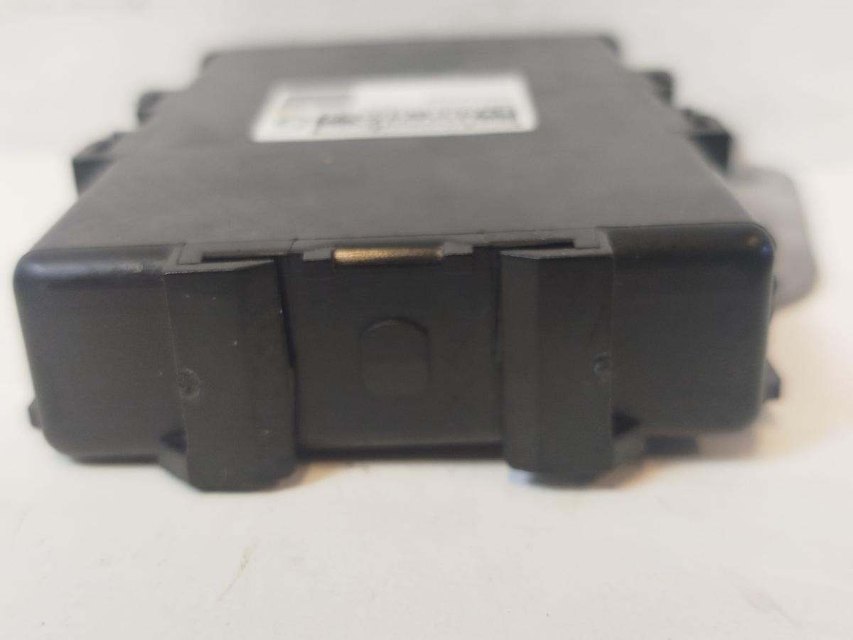 Toyota Yaris XP13 Steuerger&auml;t Steuerteil Power Managment OEM