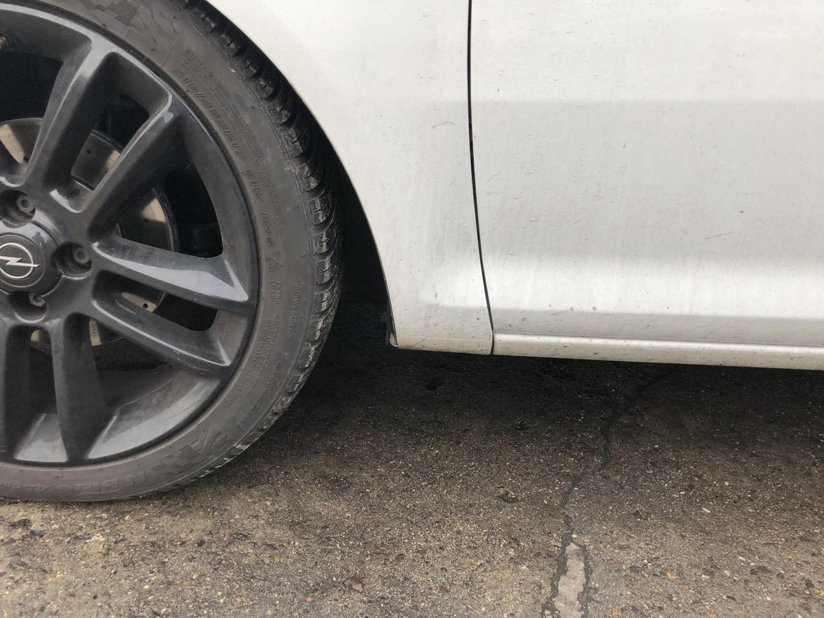Opel Corsa D 06-14 Kotfl&uuml;gel links GFO Casablancaweiss Fender Radabdeckung