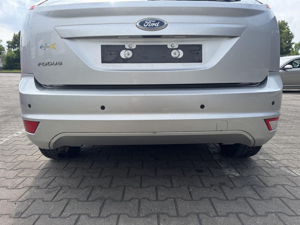 Ford Focus 2 original Sto&szlig;stange Stossf&auml;nger hinten Polar Silber Flie&szlig;heck Bj.2009
