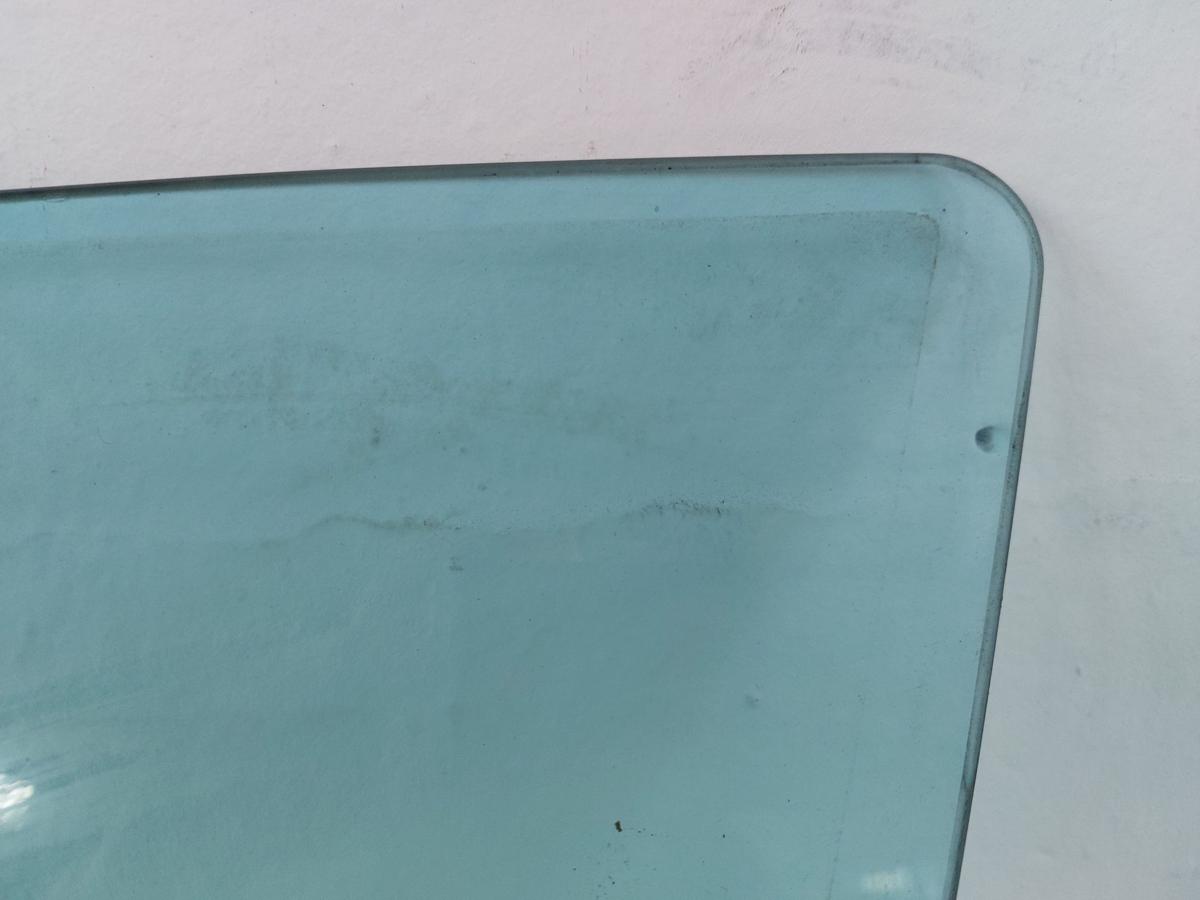 Mercedes E Klasse W211 Limo T&uuml;rscheibe vorn links Seitenscheibe Blaucolor