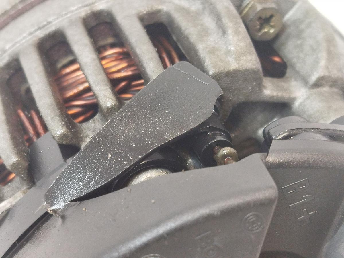 VW Golf IV 4 1J Lichtmaschine Generator 90A Alternator 1390ccm 55kw AXP