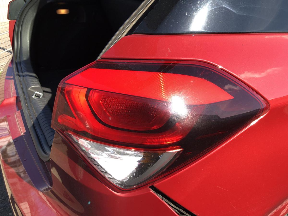 Hyundai i20 GB R&uuml;ckleuchte au&szlig;en rechts Ecke LED R&uuml;cklicht Heckleuchte OEM 5trg