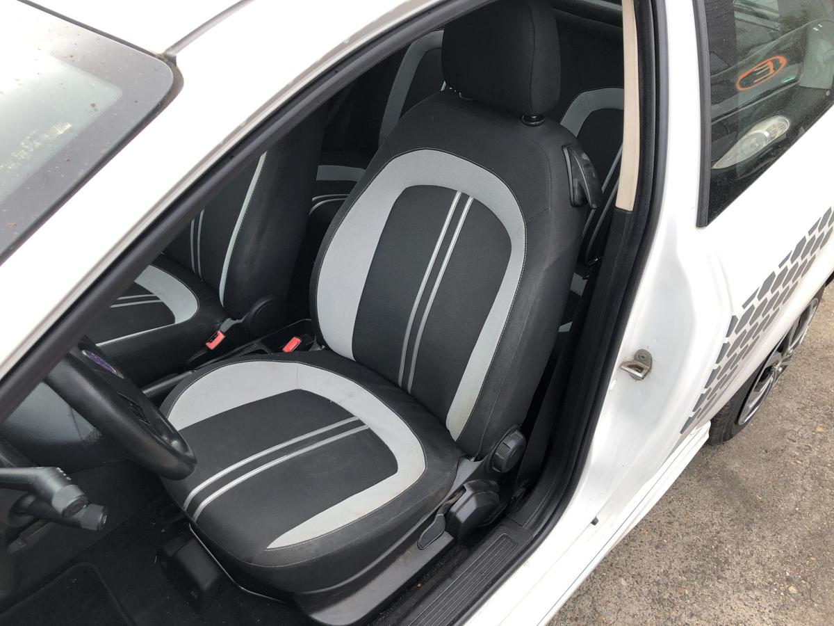 Fiat Grande Punto 199 Sitz vorn links Fahrersitz Stoff ohne Heizung nur 3trg