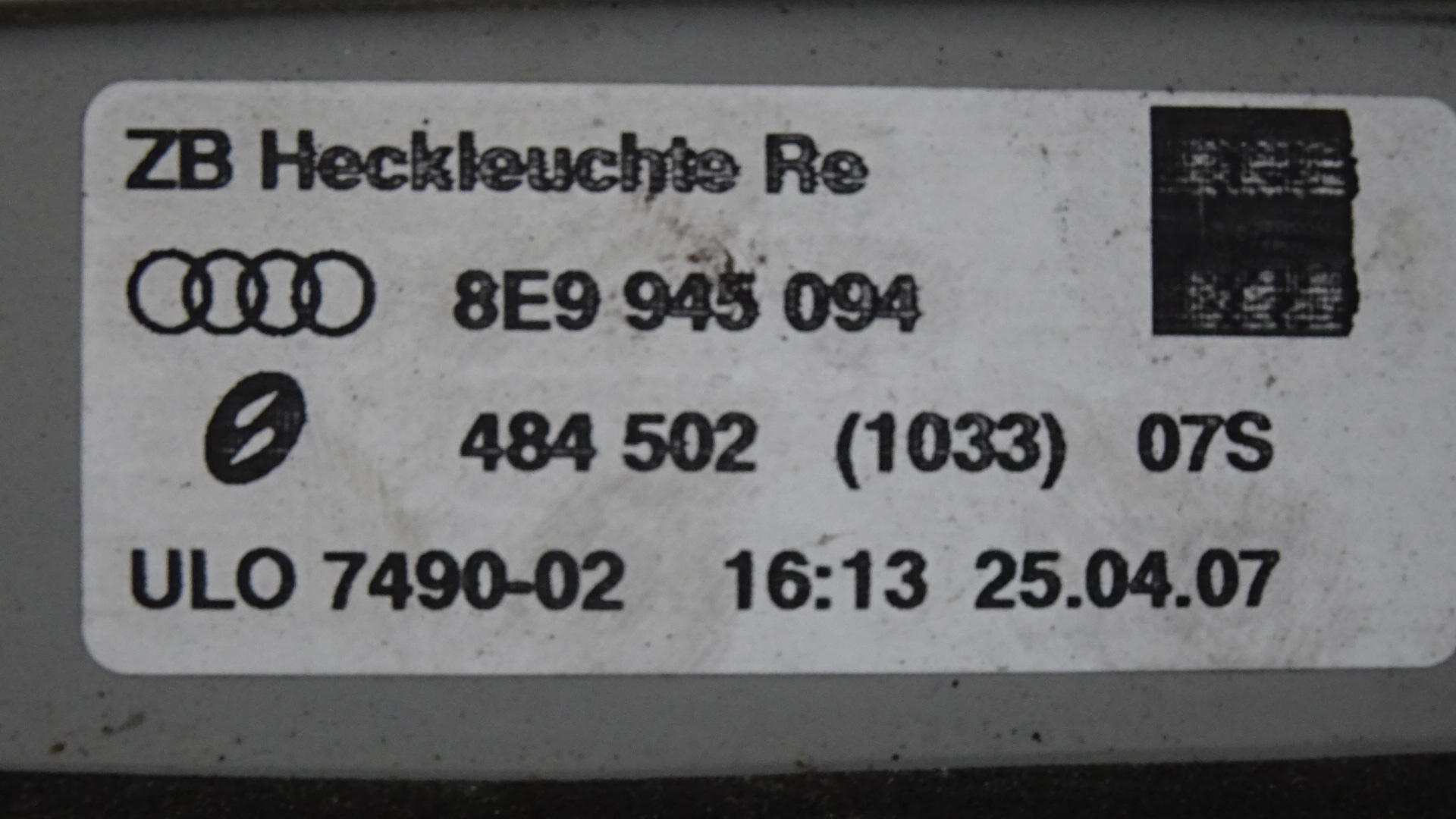 Audi A4 8E Avant Bj2007 Rückleuchte Rücklicht innen rechts 8E9945094 484502